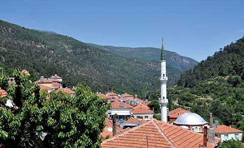 ÇAĞIL ÇAĞIL AKAN DERELERİ İLE "YENİ KURUDERE"
