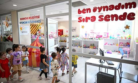 BORNOVA OYUNCAK KÜTÜPHANESİ