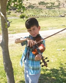 ZEYTİN ÇEKİRDEKLERİNİ DİNLEMEK ÇOK KEYİFLİ...